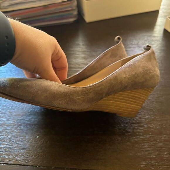 Belle by Sigerson Morrison Taupe color Print Wedge Heels Size 7 BM Waverly - Picture 8 of 9